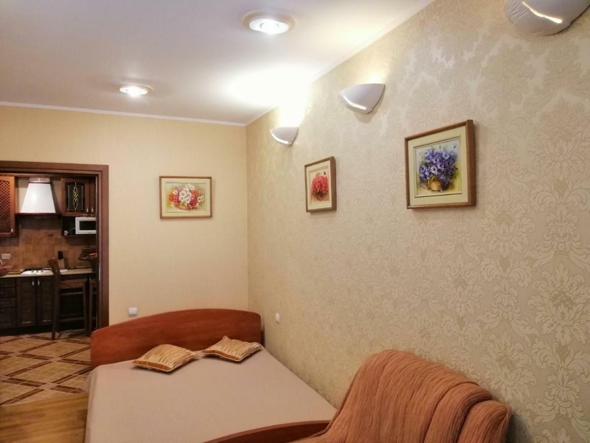 Historical Centre Apartments Lviv Exteriör bild