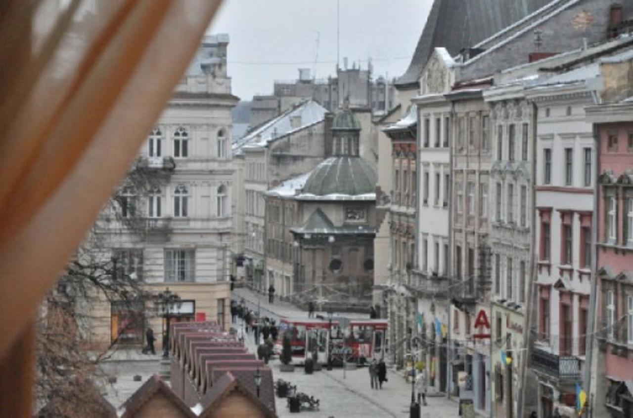 Historical Centre Apartments Lviv Exteriör bild